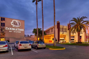 Гостиница DoubleTree by Hilton Hotel Tampa Airport-Westshore  Тампа